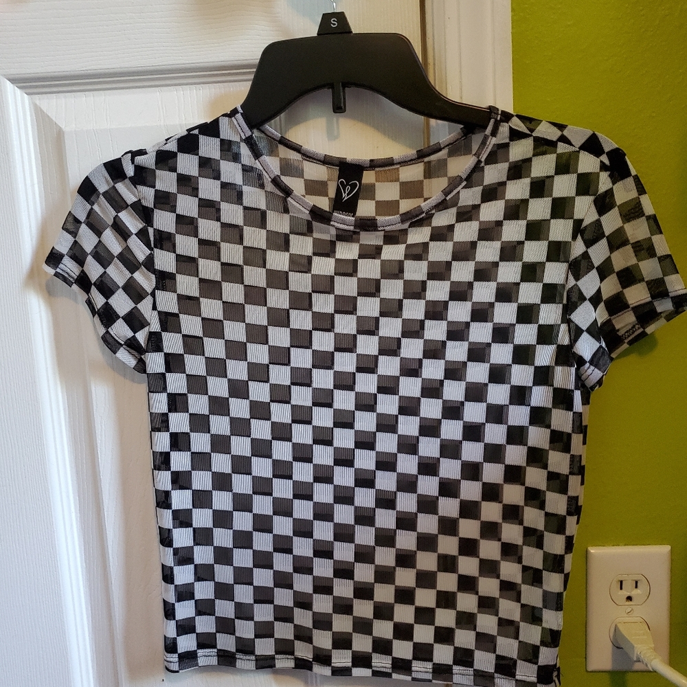 Windsor Checkered Mesh Top